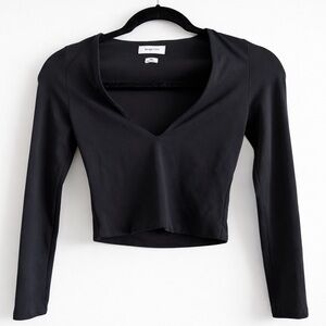 Babaton Contour Black Cropped Long Sleeve Top XXS